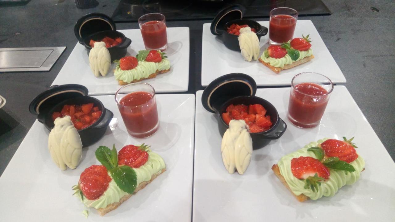 Les Figues Acomodação com café da manhã Caromb Exterior foto